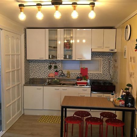 Kiki House Hongdae 2 Hotel โซล ภายนอก รูปภาพ